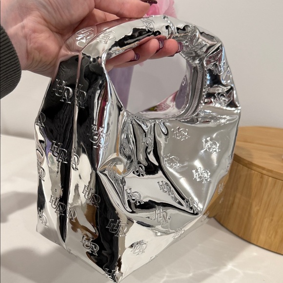 HUDA BEAUTY makeup bag set - Picture 7 of 7